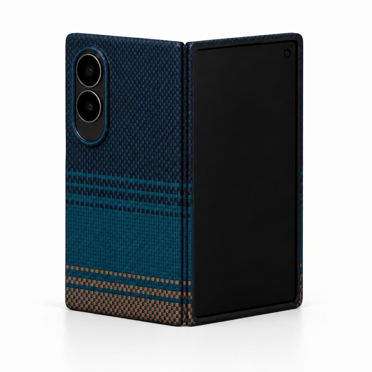 كفر كاربون فايبر نقشة Blue Moonfall كحلي وتيل مع خطوط نحاسية على جهاز Galaxy Z Fold8